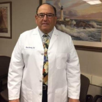 Dr. Michael A Slomovitz