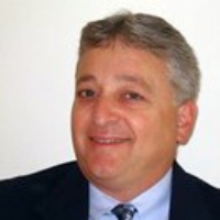 Dr. David E Moskow