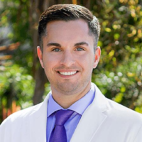Dr. Ryan M Hoffman
