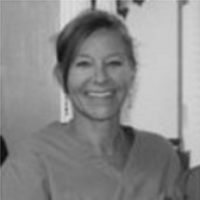 Dr. Theresa C Hauck