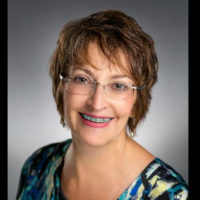 Dr. Susan E Snyder