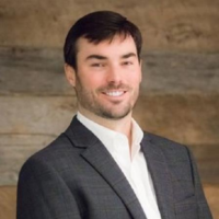 Dr. Zachary McVey Hutchens