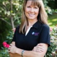 Dr. Valerie Deann Saulsbury-Effertz