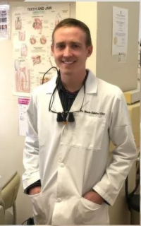 Dr. Martin E Robillard