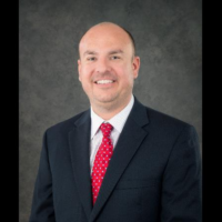 Dr. Derek  Warren
