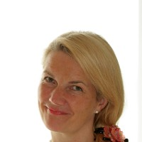 Dr. Ursula  Klostermyer