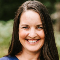 Dr. Kristin  Edwards
