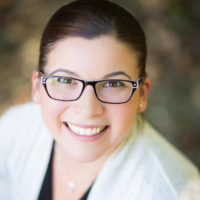 Dr. Kelly L Griffith