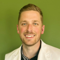 Dr. Matthew  Vogt