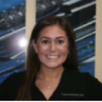 Dr. Lauren  Snyder