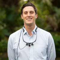 Dr. Stephen  Norton