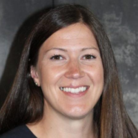 Dr. Susan  Davis
