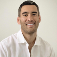 Dr. Jonathan  Ochi