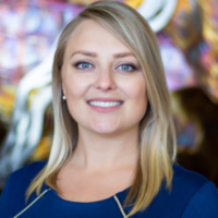 Dr. Anna  Gute