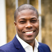 Dr. Christopher  Cooper