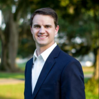 Dr. Justin  Ellis