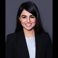 Dr. Mona  Durani