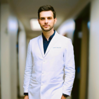 Dr. Robert Iulian Zama
