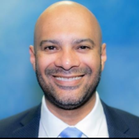 Dr. Alejandro  Alonso