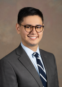 Dr. Lucas P. Mathes