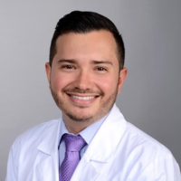 Dr. Esteban Santiago Molina Monge