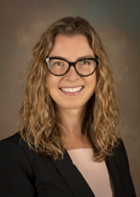 Dr. Ola  Kobierzycki