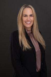 Dr. Denise Barros Curado