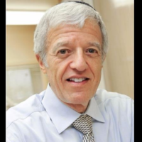 Dr. Bruce  Chubak