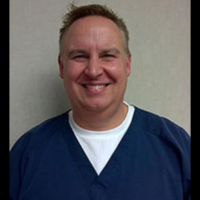 Dr. Richard  Pastrana