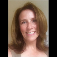 Dr. Joyce E Lockwood-Roach