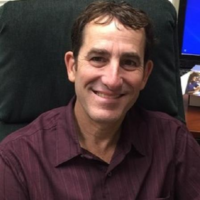 Dr. Stephen M Korn
