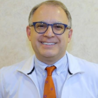 Dr. Robert  Kirchmann