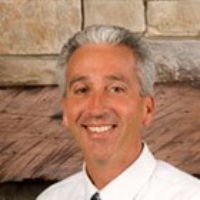 Dr. Salvatore  Manente