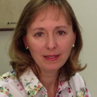 Dr. Jolanta  Holzmann