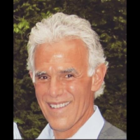 Dr. Michael J Santo