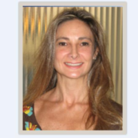 Dr. KAREN L WEISS CAMHI