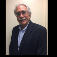Dr. William  Jacobs