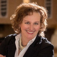 Dr. Lynn M Herpy