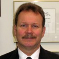 Dr. Robert J Dornauer