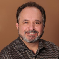 Dr. David J Farinacci