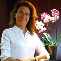 Dr. Evelyn M Bryan