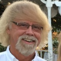 Dr. Kenneth G Claggett