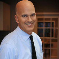 Dr. Luis J Alvarez