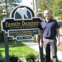 Dr. Kenneth J Oskowiak