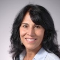 Dr. Laura C Mackey