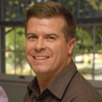 Dr. Mark J Kearns