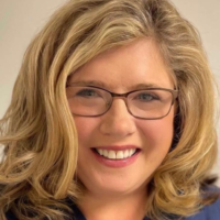 Dr. Maria J Tacelosky