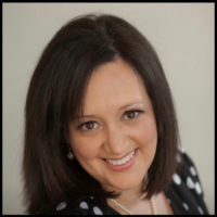 Dr. Maria  Conde-Cavalier