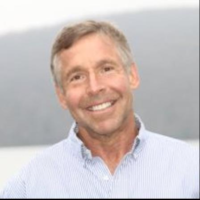 Dr. David M Niesslein
