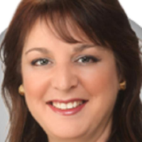 Dr. Michelle D Smith-Goncalves